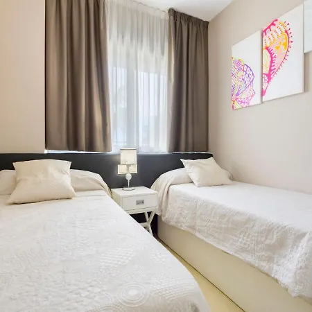 Apartment Miramar By Interhome